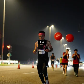 Runner Photo 7382878
