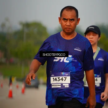 Runner Photo 7382901