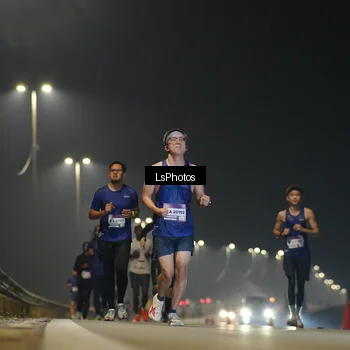 Runner Photo 7382940