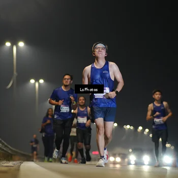 Runner Photo 7382942