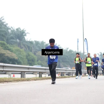 Runner Photo 7382945