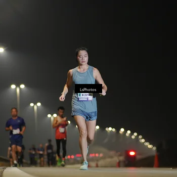 Runner Photo 7382960
