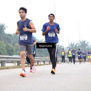 Runner Photo 7382967