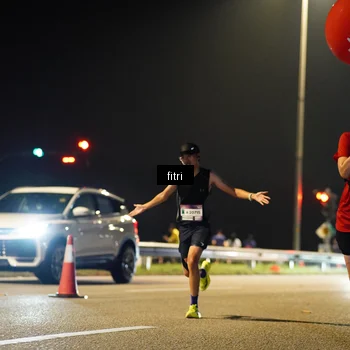 Runner Photo 7382974