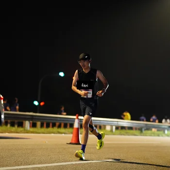 Runner Photo 7382979