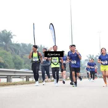 Runner Photo 7382997