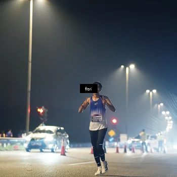 Runner Photo 7383005