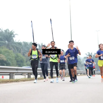 Runner Photo 7383012
