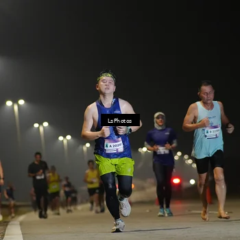 Runner Photo 7383018