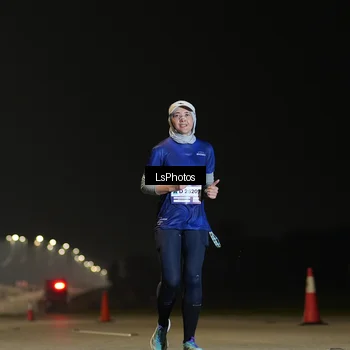 Runner Photo 7383026