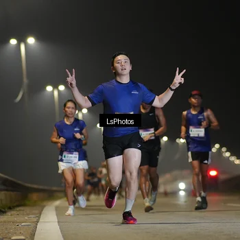 Runner Photo 7383034