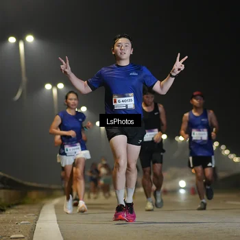 Runner Photo 7383037