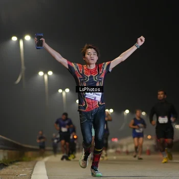 Runner Photo 7383041