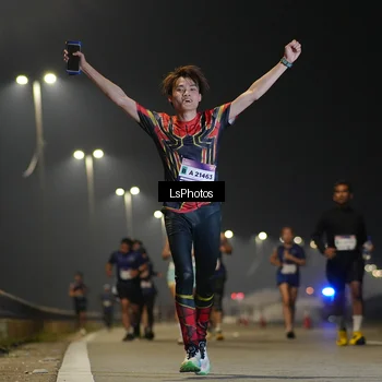 Runner Photo 7383044