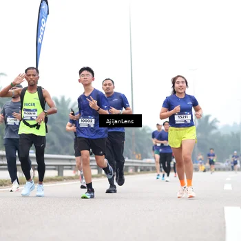 Runner Photo 7383052