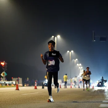 Runner Photo 7383059