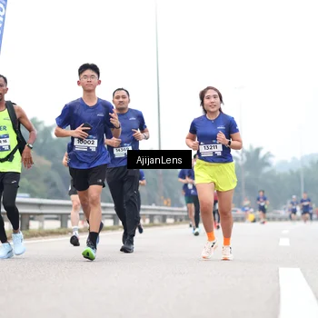 Runner Photo 7383072