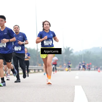 Runner Photo 7383074