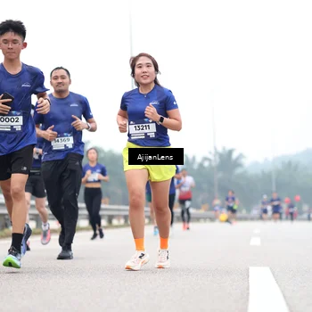 Runner Photo 7383101