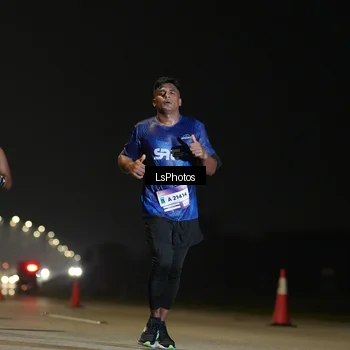 Runner Photo 7383106