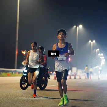 Runner Photo 7383115