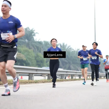 Runner Photo 7383118