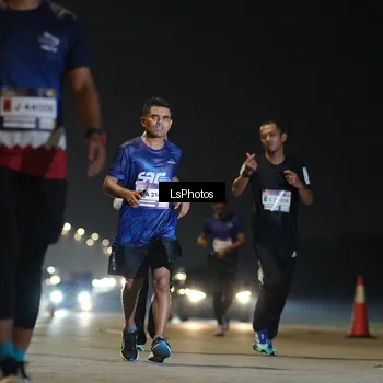 Runner Photo 7383119