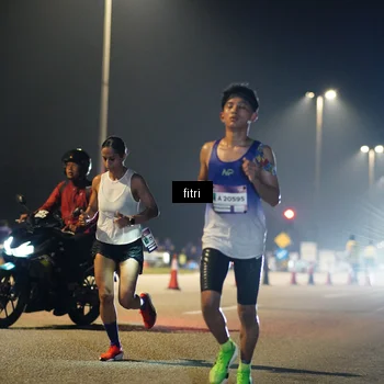 Runner Photo 7383123