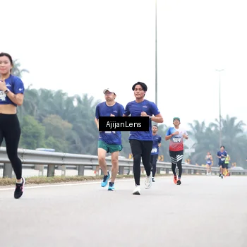 Runner Photo 7383131