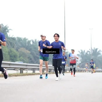 Runner Photo 7383149