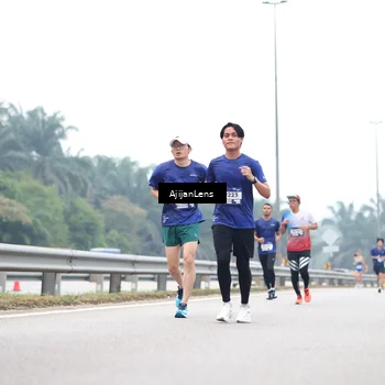 Runner Photo 7383150