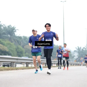 Runner Photo 7383175