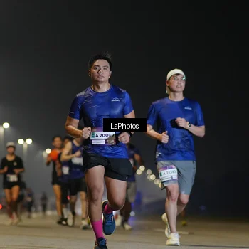 Runner Photo 7383177