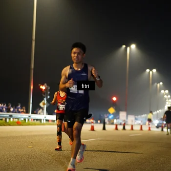 Runner Photo 7383192