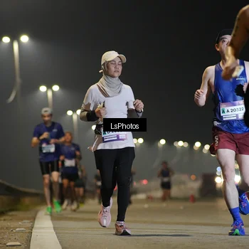 Runner Photo 7383255