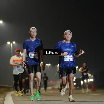 Runner Photo 7383260
