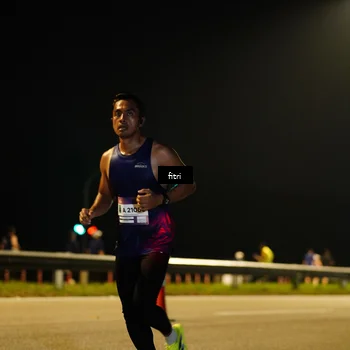 Runner Photo 7383273