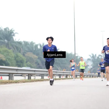Runner Photo 7383285