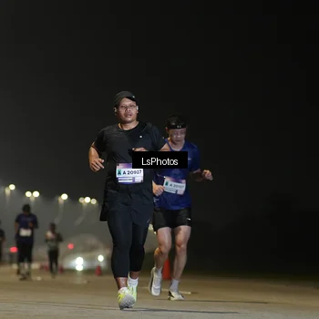 Runner Photo 7383291