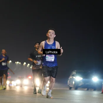 Runner Photo 7383293