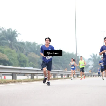 Runner Photo 7383303