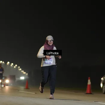 Runner Photo 7383308