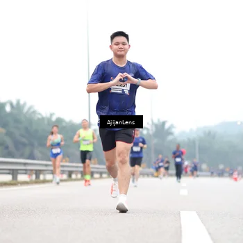 Runner Photo 7383325