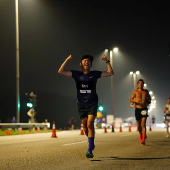 Runner Photo 7383337