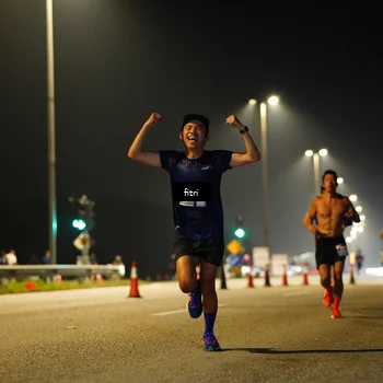 Runner Photo 7383339