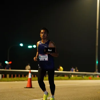 Runner Photo 7383340