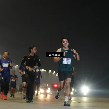 Runner Photo 7383341