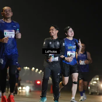 Runner Photo 7383347