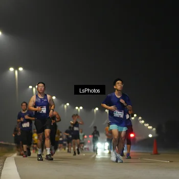Runner Photo 7383358