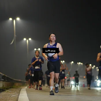 Runner Photo 7383375